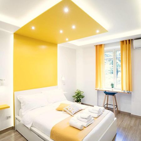 Vacuna Pleasant Rooms Napels Buitenkant foto